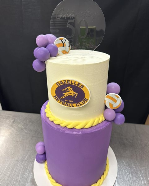 gazelles-cake-(1).jpg